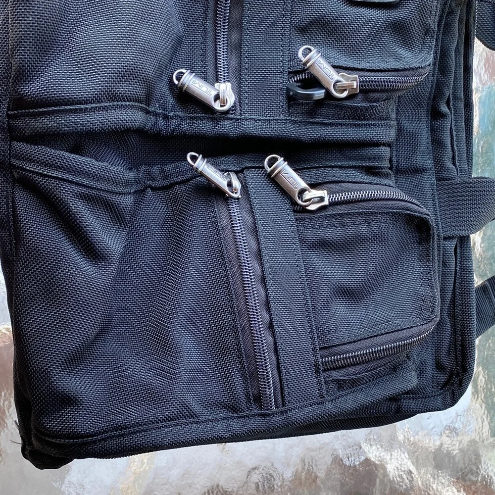 Tumi Limited Edition computer laptop bag detail Metal – Black with Silver Trim